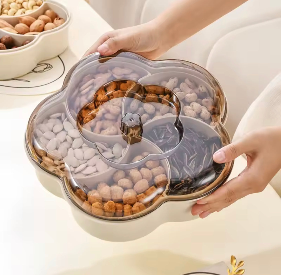 Five Compartments Divided Serving Tray With Lid, Dust Proof Dried Fruit Snack Storage Bowl, Large Capacity Modern Divided Serving Platter Box Five Compartments Divided Serving Tray With Lid, Dust Proof Dried Fruit Snack Storage Bowl, Large Capacity Modern Divided Serving Platter Box